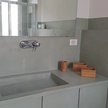 Le Di Lucanna Apartment *
